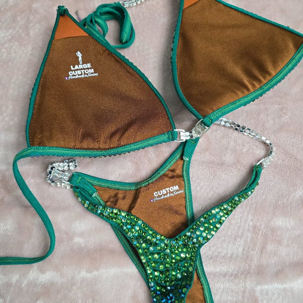Angel Competition Bikinis Aurora Lights 2.0 Trinity - Large Molded/Olympian - Picture 3 of 6